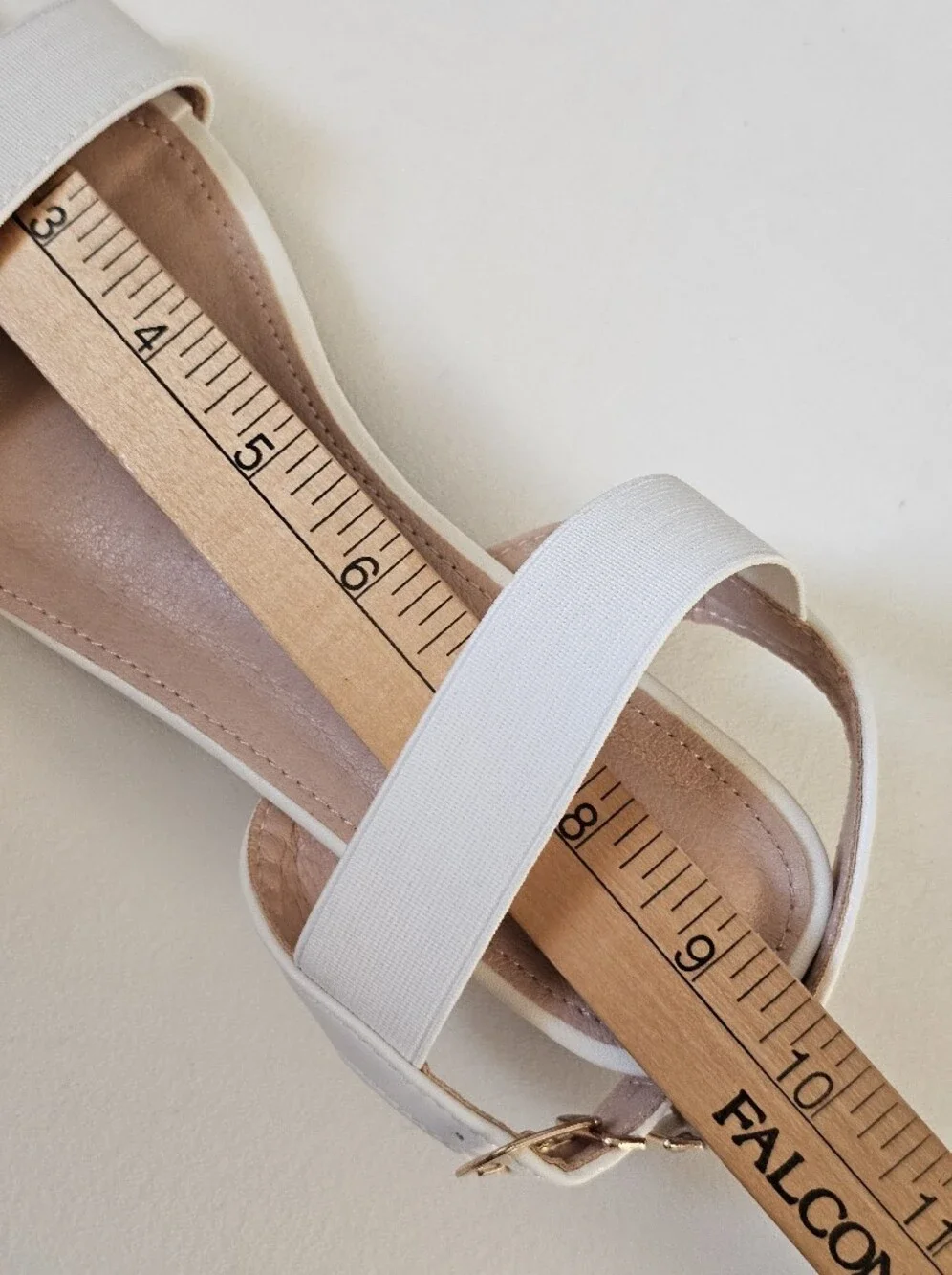 White Double Strap Low Block Heel Girls Sandals Girls EU 38 US 6 Dress Shoes